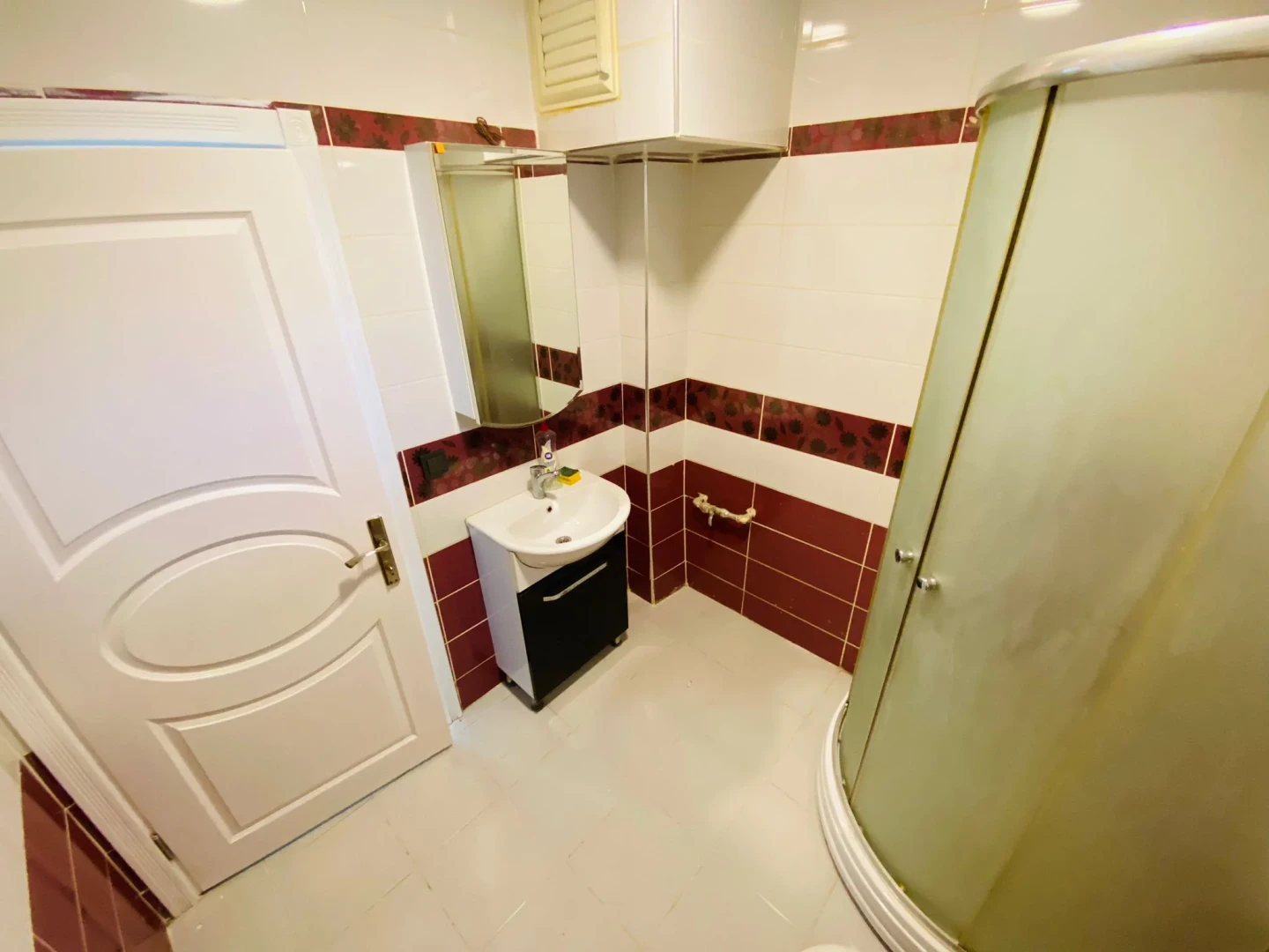 YÜKSELDEN İKİZÇAYDA EMSALSİZ MANZARA VE BALKON SATILIK 2+1 DAİRE