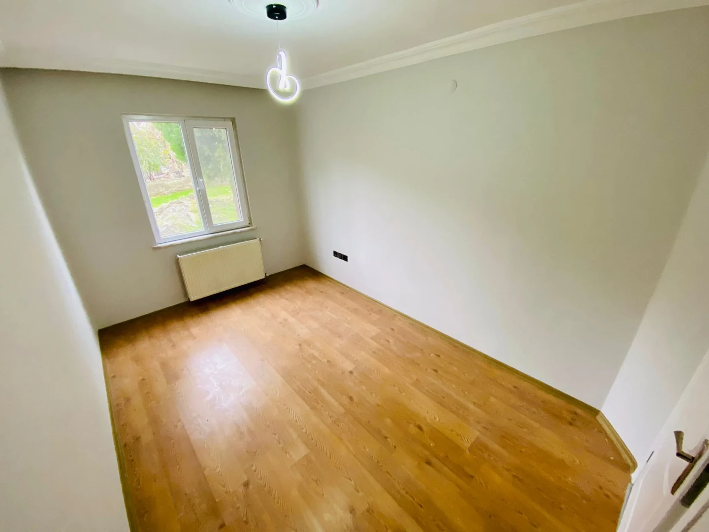YÜKSELDEN İKİZÇAYDA EMSALSİZ MANZARA VE BALKON SATILIK 2+1 DAİRE