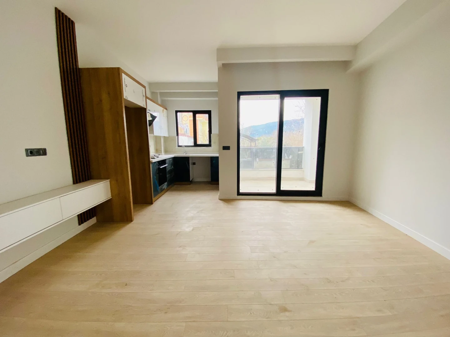 YÜKSELDEN ZEYTİNLİDE EMSALSİZ GENİŞLİKTE SATILIK SIFIR 2+1 DAİRE