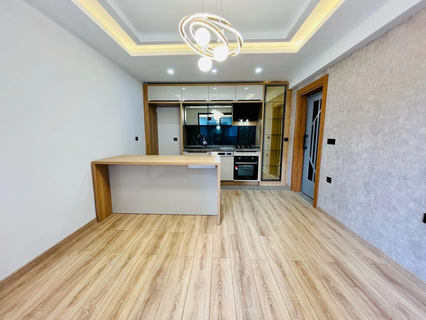 YÜKSELDEN ALTINKUMDA ULTRA LÜX ARA KAT SATILIK 1+1 SIFIR DAİRE