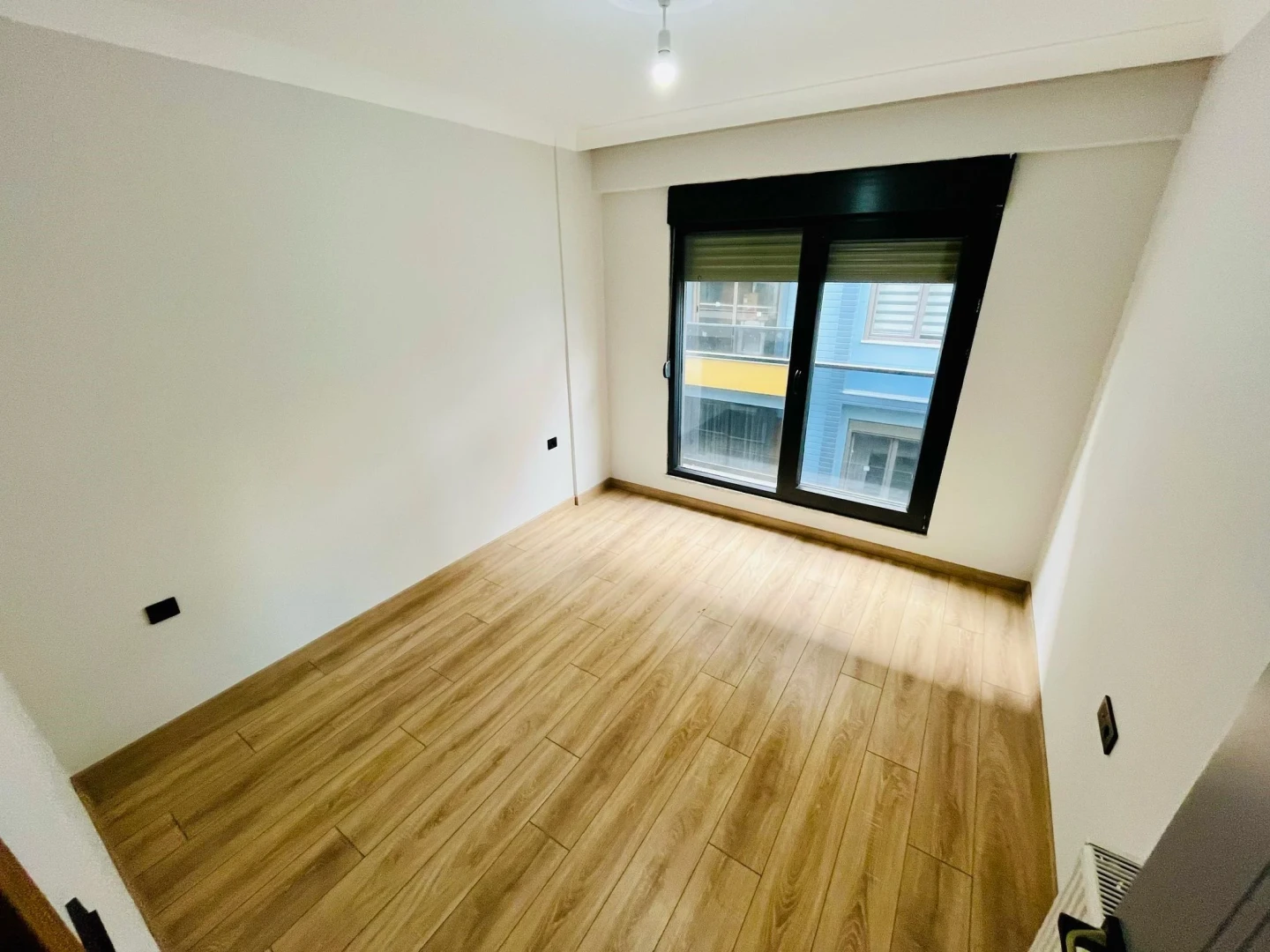 YÜKSELDEN ALTINKUMDA ULTRA LÜX ARA KAT SATILIK 1+1 SIFIR DAİRE