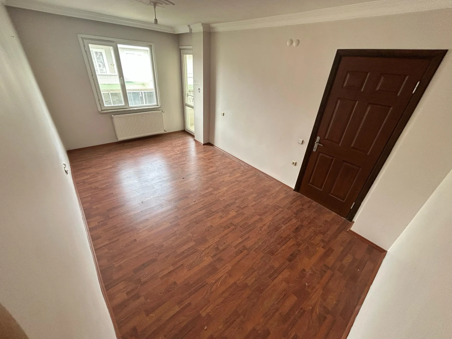YÜKSELDEN CENNETAYAĞINDA TRİPLEX AYRI MUTFAK 5+1 MÜSTAKİL EV