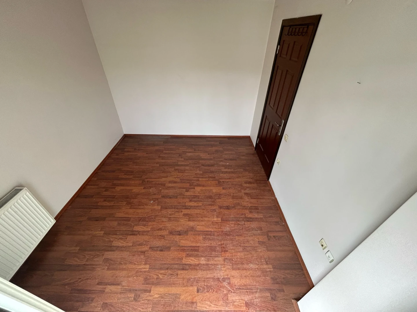 YÜKSELDEN CENNETAYAĞINDA TRİPLEX AYRI MUTFAK 5+1 MÜSTAKİL EV