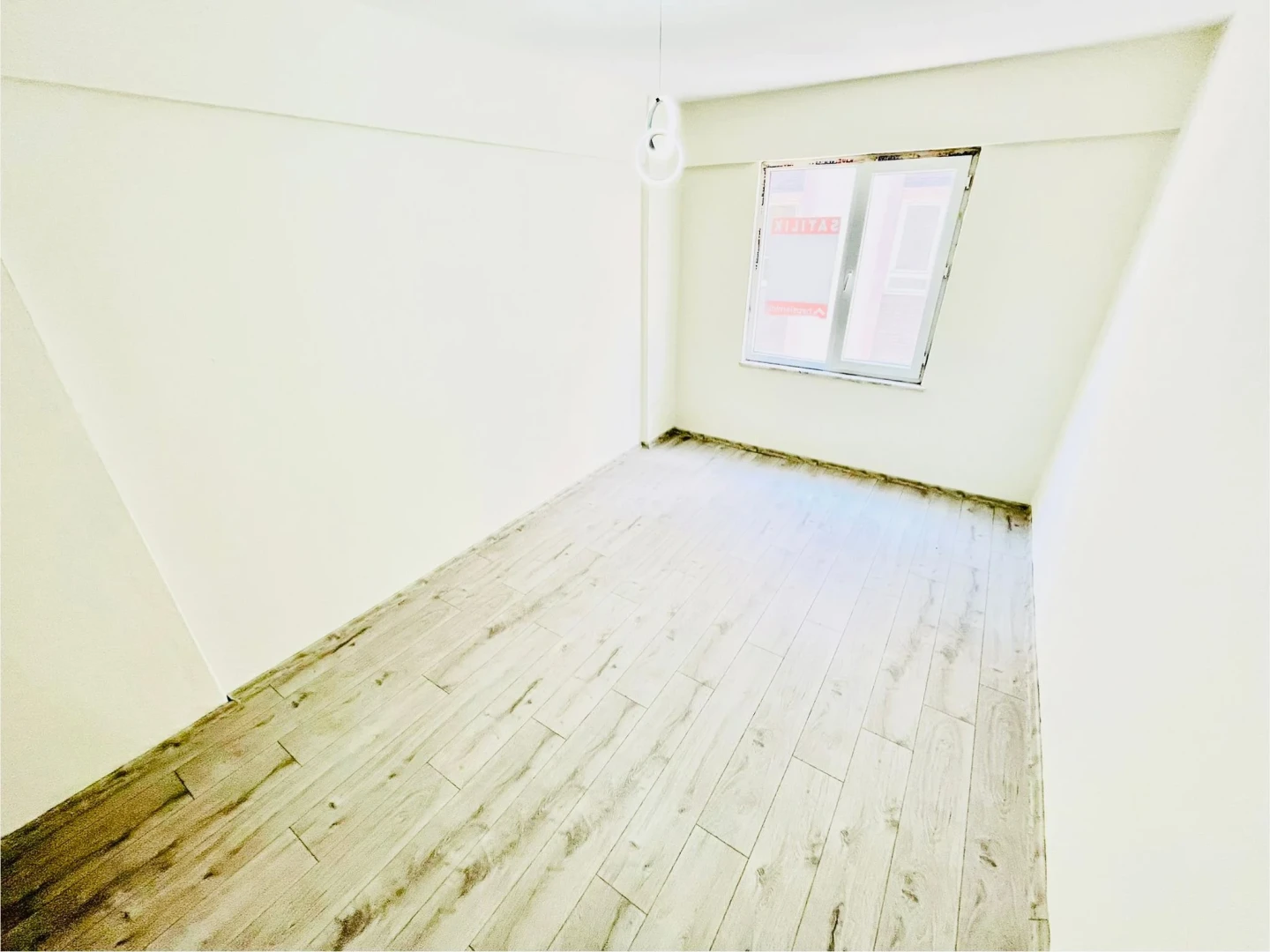 YÜKSELDEN ALTINKUMDA ARA KAT ÖN CEPHE SIFIR MASRAF 3+1 DAİRE