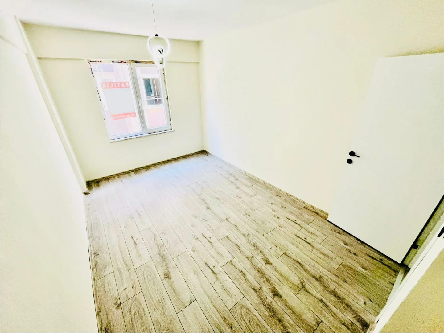 YÜKSELDEN ALTINKUMDA ARA KAT ÖN CEPHE SIFIR MASRAF 3+1 DAİRE