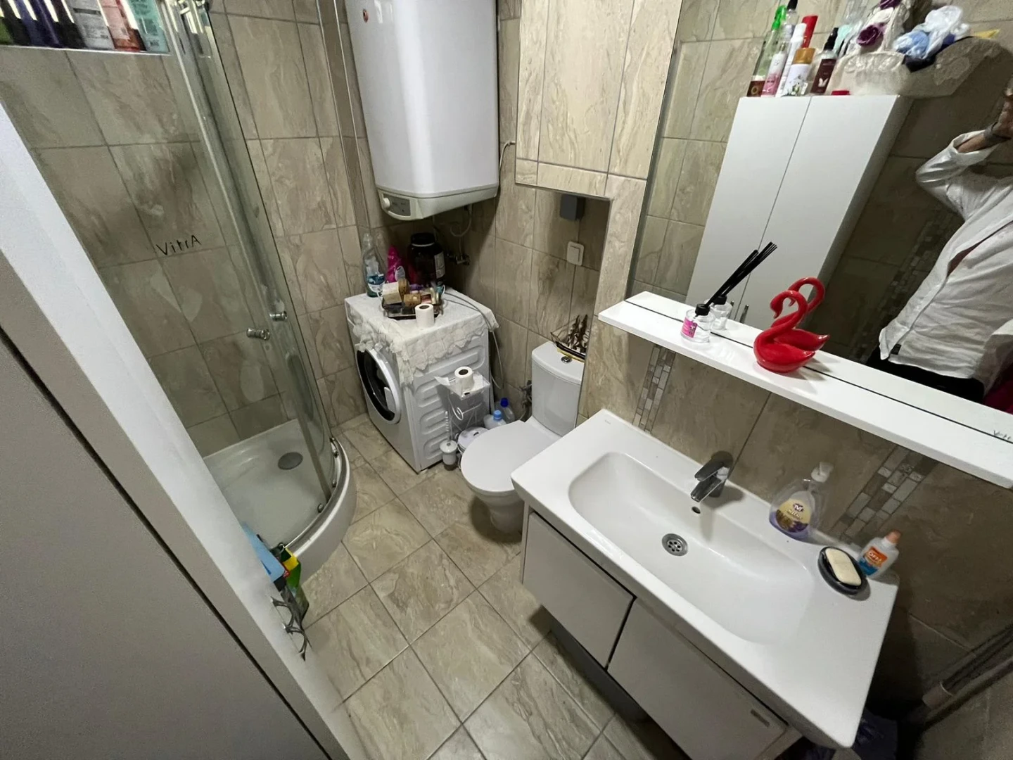 YÜKSEL'DEN AKÇAY MERKEZ'DE DENİZE 100m ÖNCEPHE FIRSAT 2+1 DAİRE
