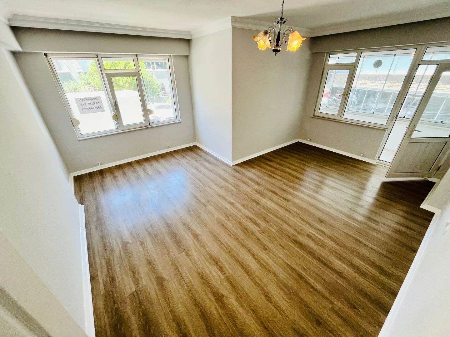 YÜKSELDEN İKİZÇAYDA ŞAHANE KONUM GENİŞ M2 SATILIK 3+1 LÜX DAİRE