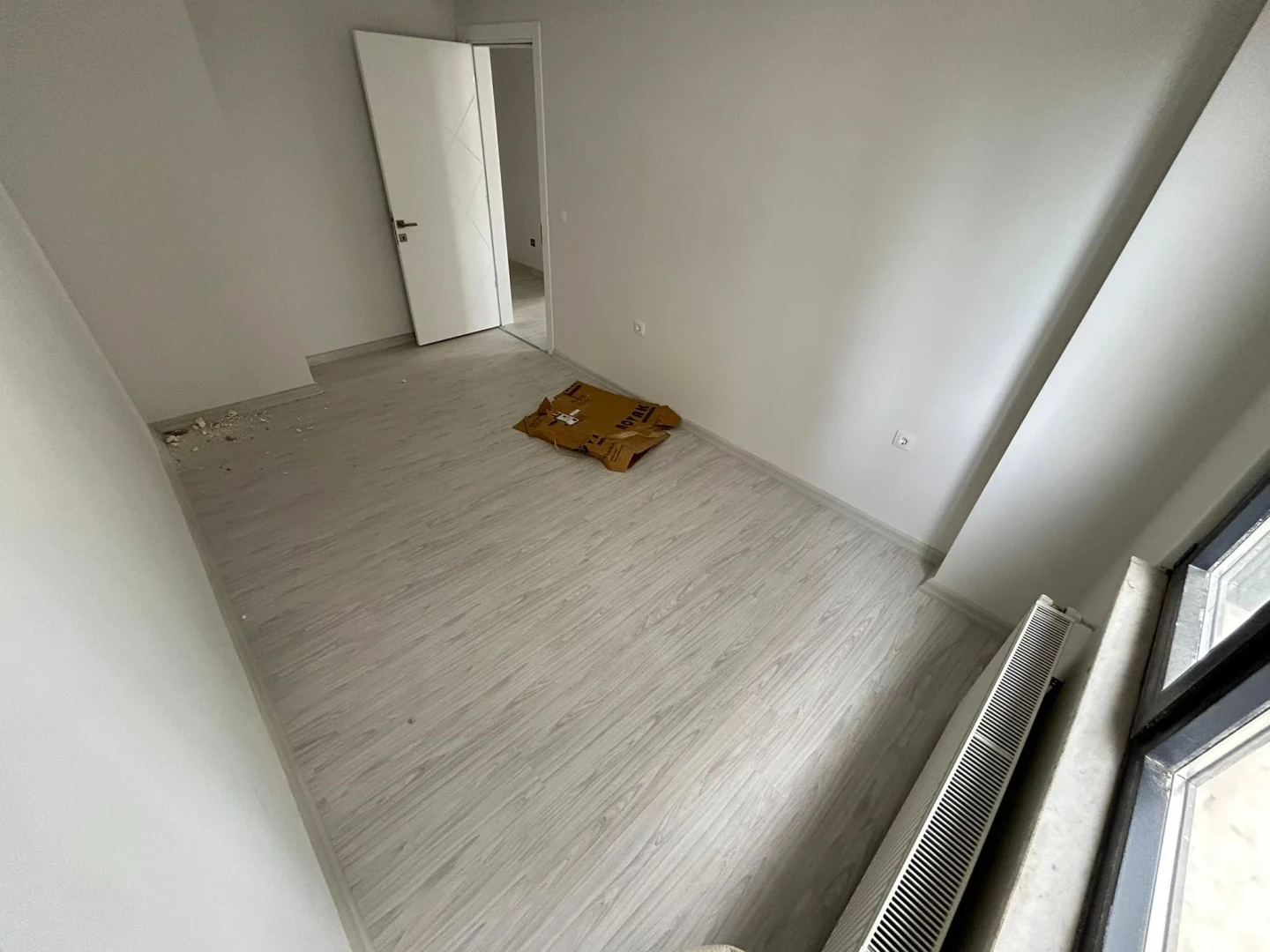 YÜKSEL'DEN KADIKÖYDE KAPALI OTOPARKLI DOĞALGAZLI SIFIR 2+1 DAİRE