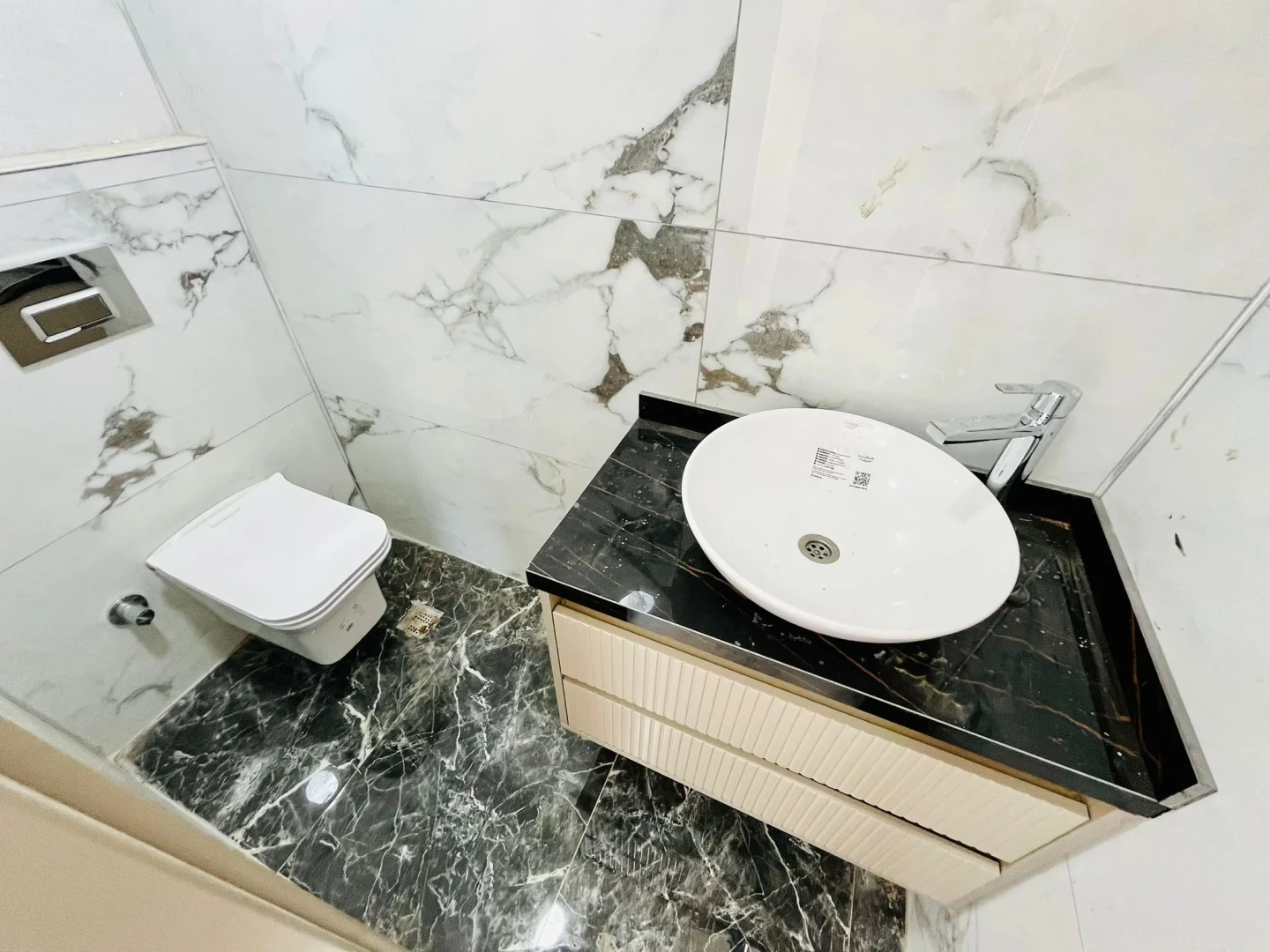YÜKSELDEN ZEYTİNLİDE AYRI MUTFAK ULTRA LÜKS TASARIM 5+1 VİLLA