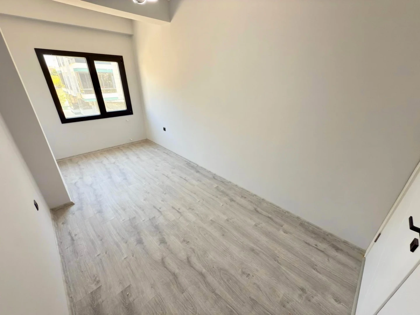 YÜKSELDEN ALTINKUMDA ULTRA LÜX SATILIK 2+1ÖN CEPHE SATILIK DAİRE