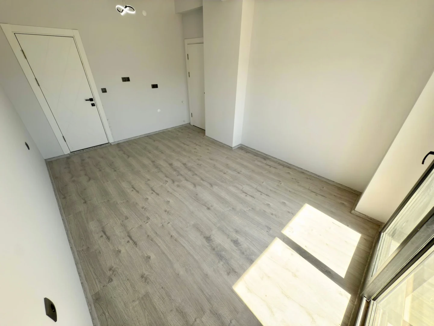 YÜKSELDEN ALTINKUMDA ULTRA LÜX SATILIK 2+1ÖN CEPHE SATILIK DAİRE