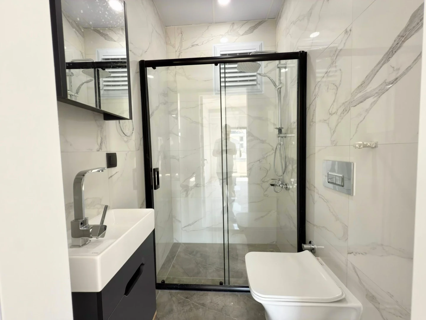 YÜKSELDEN ALTINKUMDA ULTRA LÜX SATILIK 2+1ÖN CEPHE SATILIK DAİRE