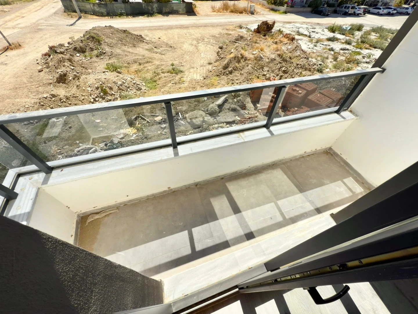 YÜKSELDEN ALTINKUMDA ULTRA LÜX SATILIK 2+1ÖN CEPHE SATILIK DAİRE