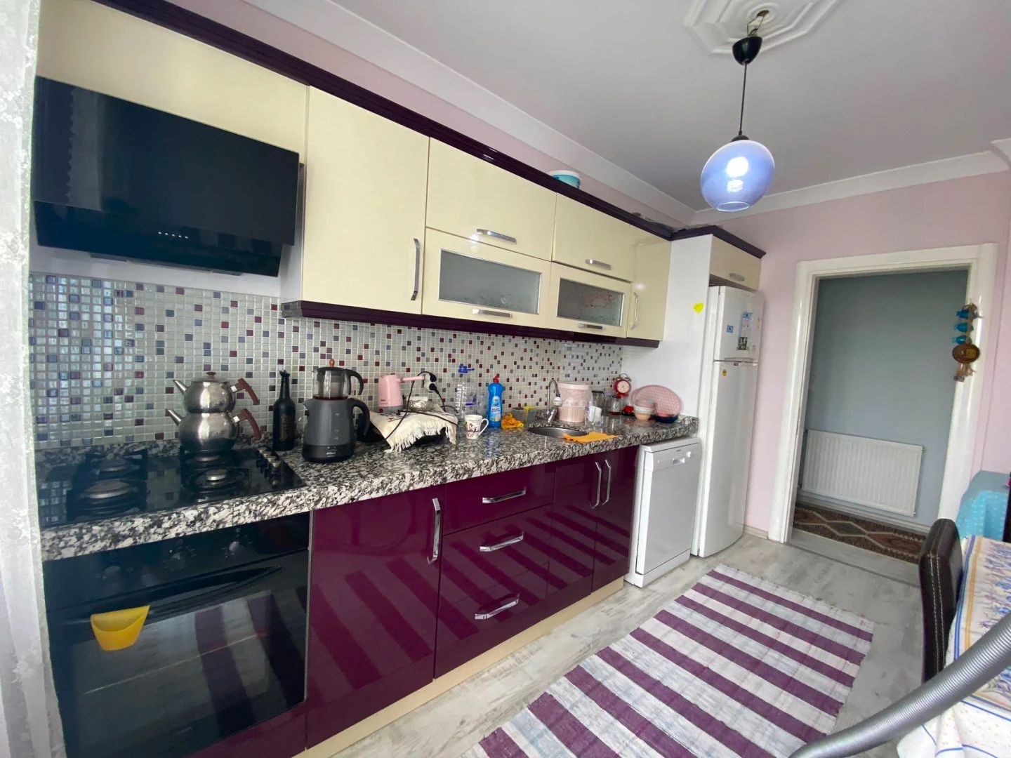 YÜKSEL'DEN ALTINKUM'DA AYRI MUTFAK ULTRA LUX ASANSÖRLÜ 2+1 DAİRE