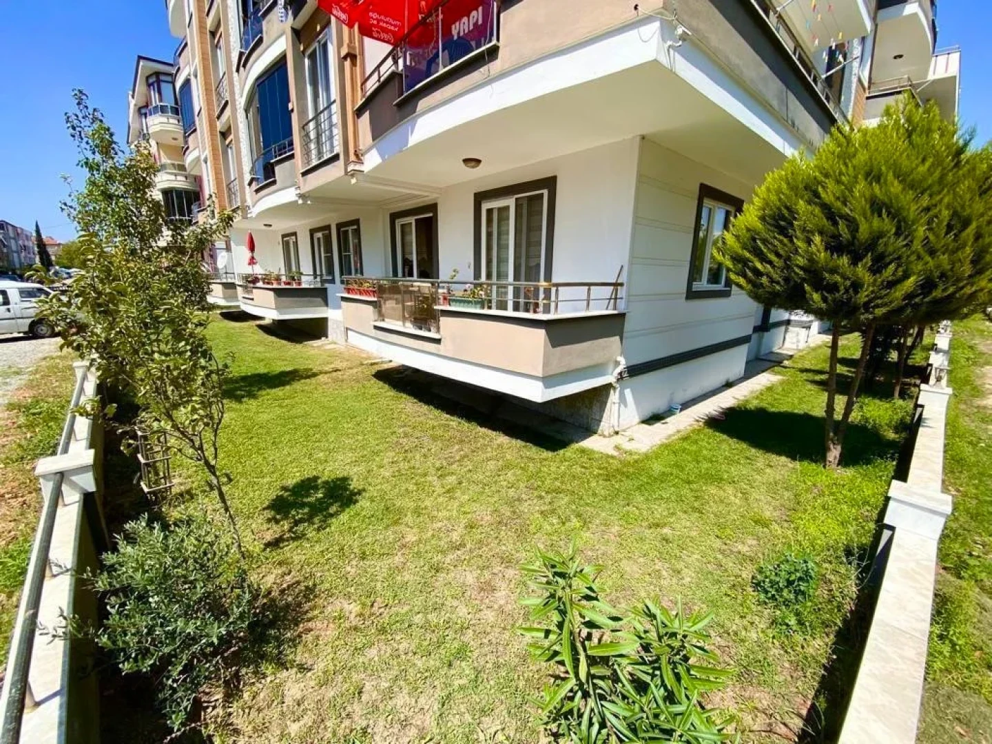 YÜKSEL'DEN ALTINKUM'DA AYRI MUTFAK ULTRA LUX ASANSÖRLÜ 2+1 DAİRE