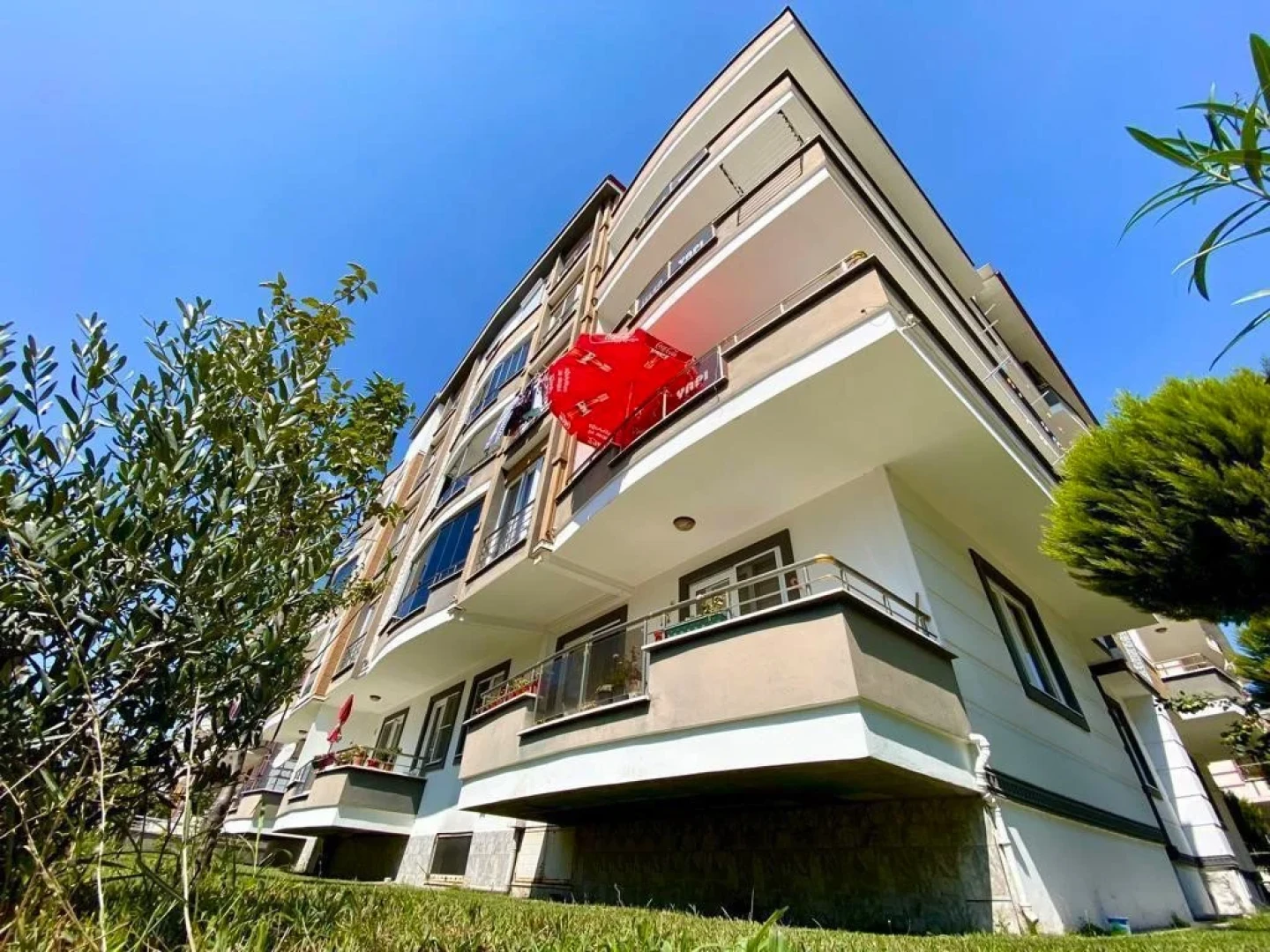 YÜKSEL'DEN ALTINKUM'DA AYRI MUTFAK ULTRA LUX ASANSÖRLÜ 2+1 DAİRE