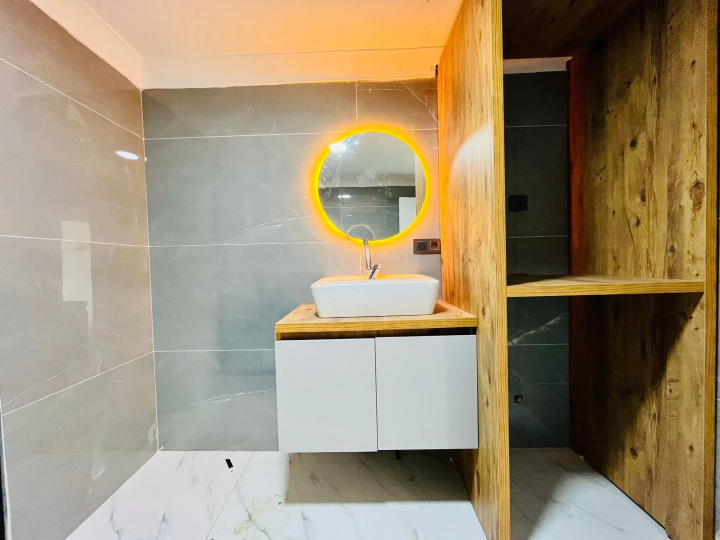 YÜKSELDEN İKİZÇAYDA YEŞİL MANZARALI ARA KAT ULTRA LÜKS 2+1 DAİRE