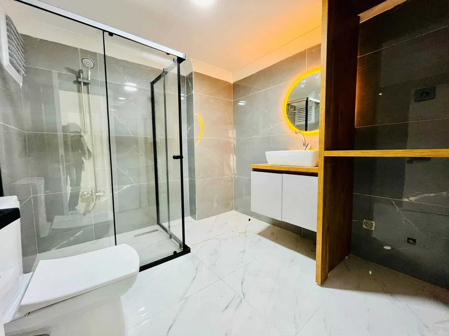 YÜKSELDEN İKİZÇAYDA YEŞİL MANZARALI ARA KAT ULTRA LÜKS 2+1 DAİRE