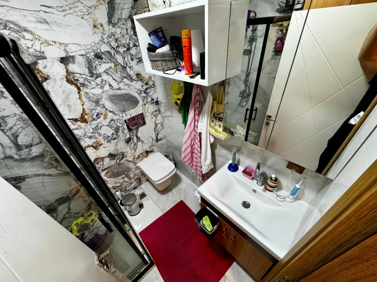 YÜKSELDEN AKÇAYDA LÜX VE GENİŞ ÖN CEPHE SATILIK FIRSAT 1+1 DAİRE