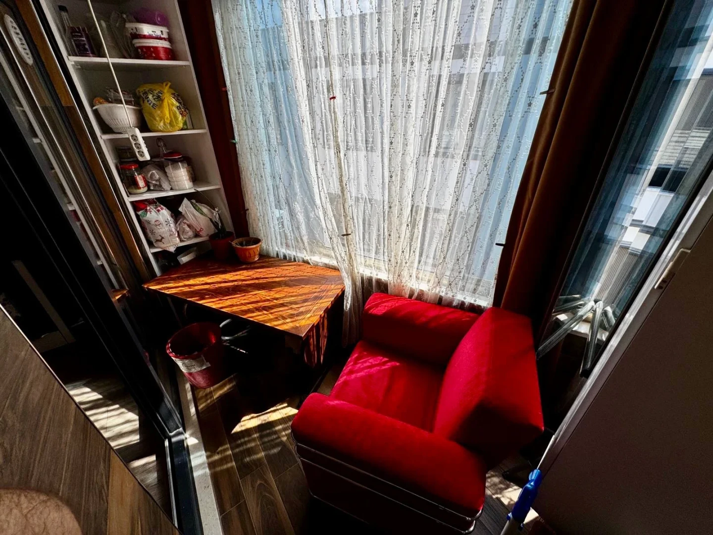 YÜKSELDEN AKÇAYDA LÜX VE GENİŞ ÖN CEPHE SATILIK FIRSAT 1+1 DAİRE