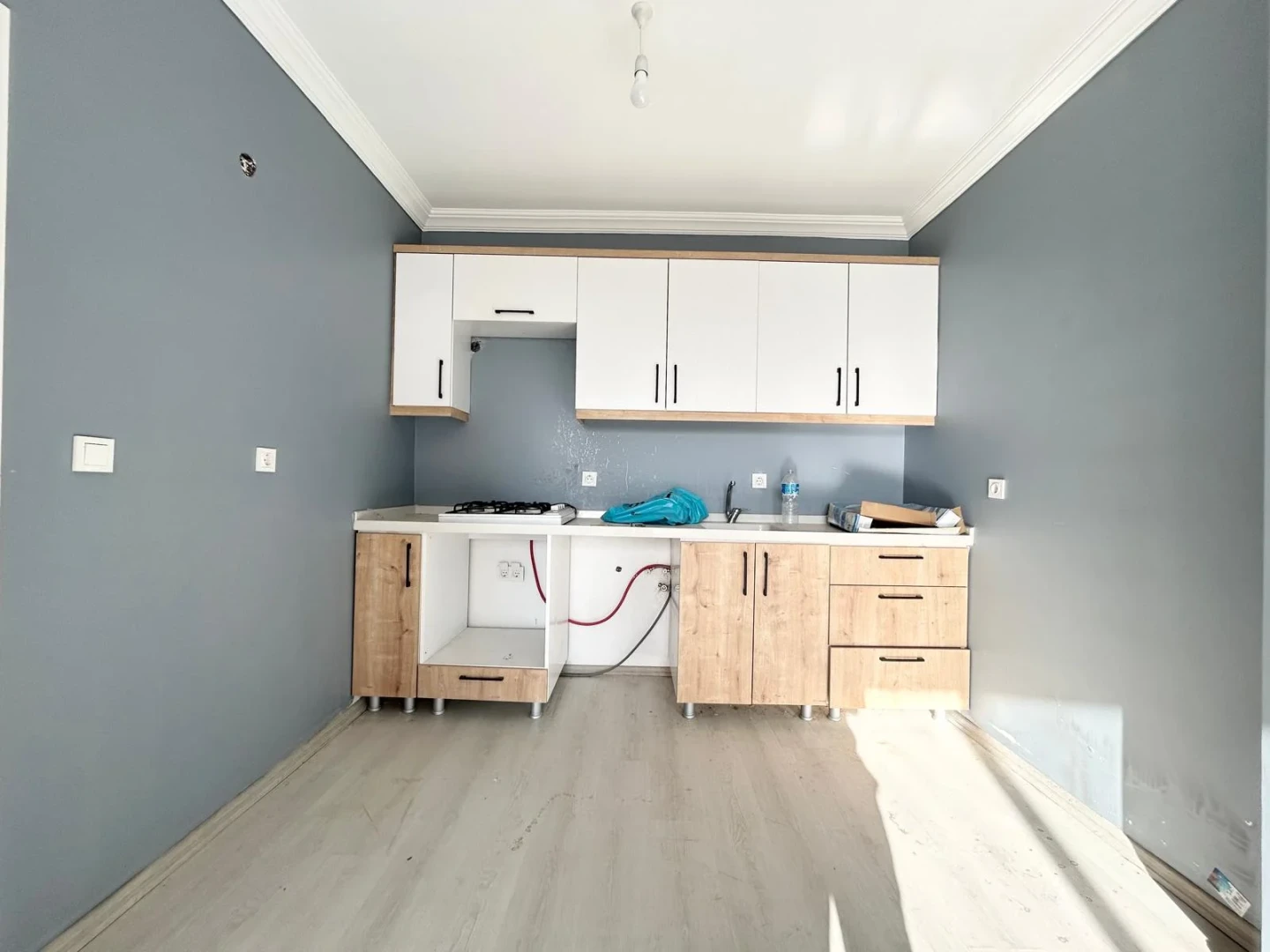 YÜKSEL'DEN HAFTANIN FIRSATI !!TURHANBEYDE ASANSÖRLÜ 2+1 DAİRE