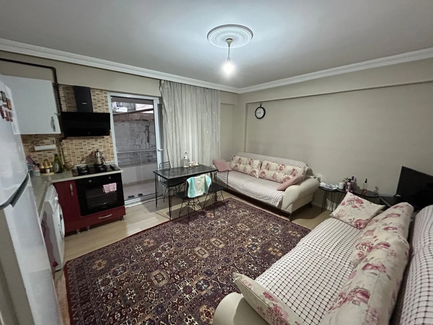 YÜKSELDEN EDREMİT'TE 2+1 HOBİ BAHÇELİ FULL EŞYALI DOĞALGAZLI SATILIK DAİRE