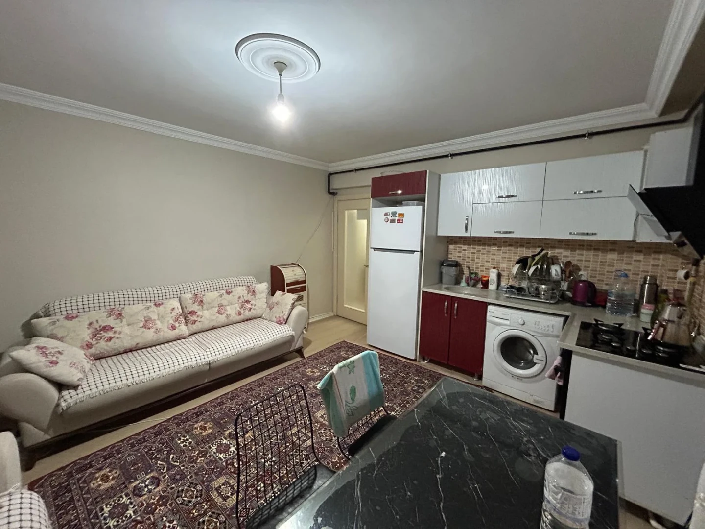 YÜKSELDEN EDREMİT'TE 2+1 HOBİ BAHÇELİ FULL EŞYALI DOĞALGAZLI SATILIK DAİRE