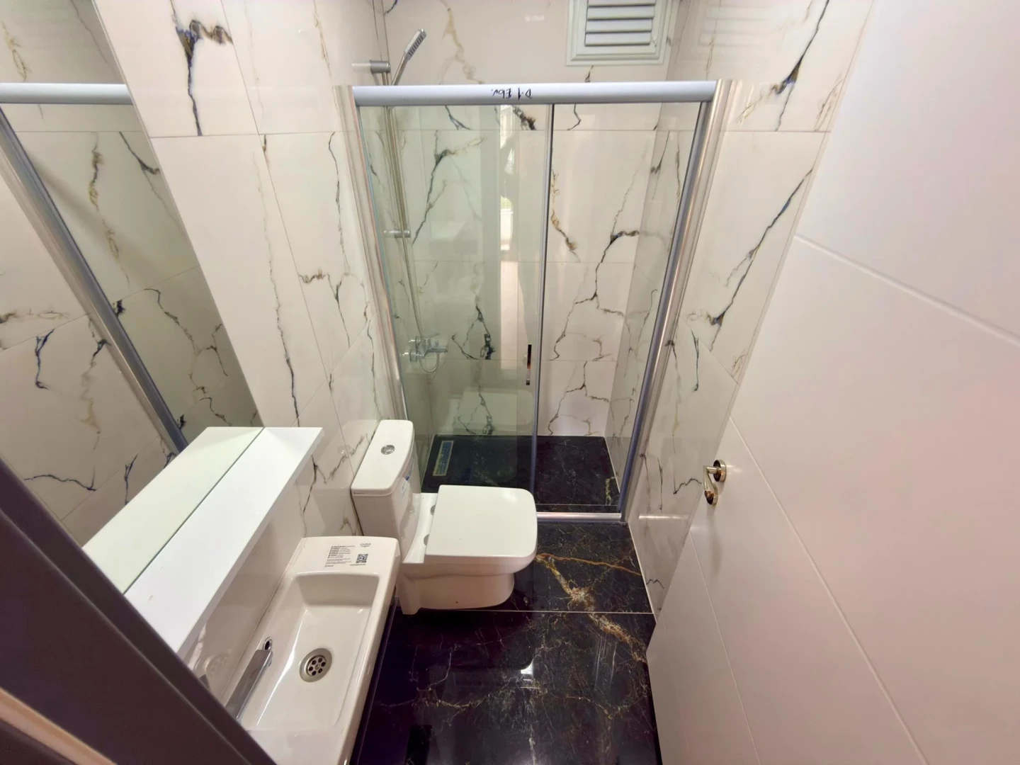 YÜKSEL'DEN ALTINKUM'DA ULTRA LUX SIFIR EBEVEYN BANYOLU 2+1 DAİRE