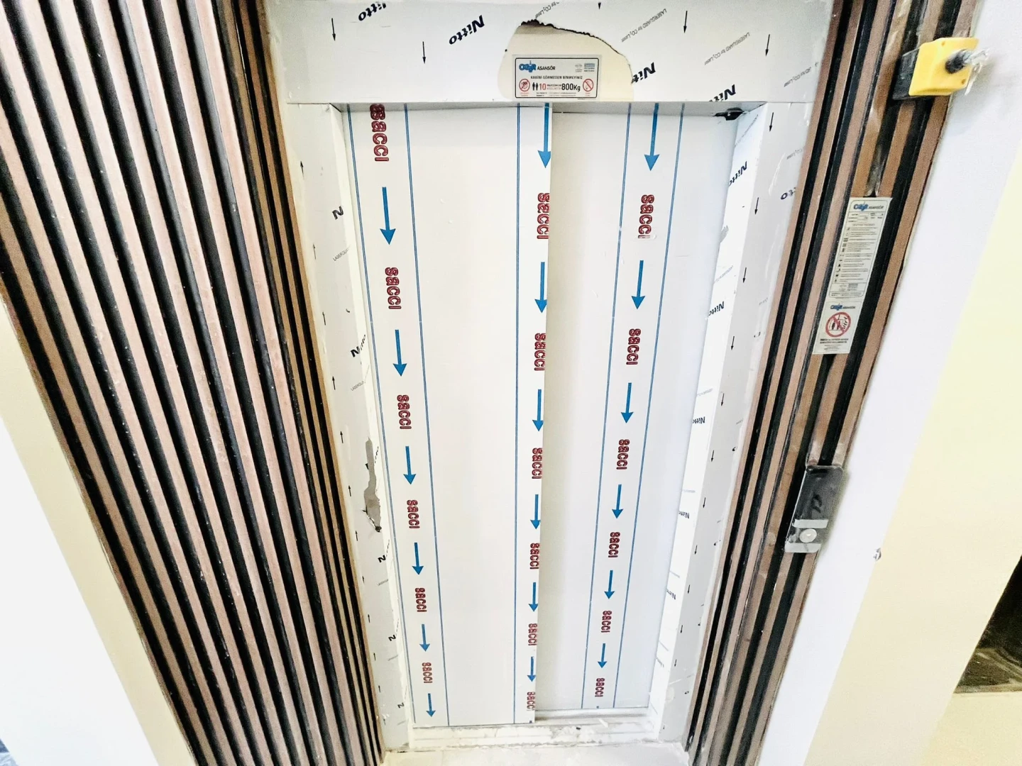 YÜKSELDEN ALTINKUMDA ARA KAT FORE KAZIKLI ULTRA LÜX 1+1 DAİRE