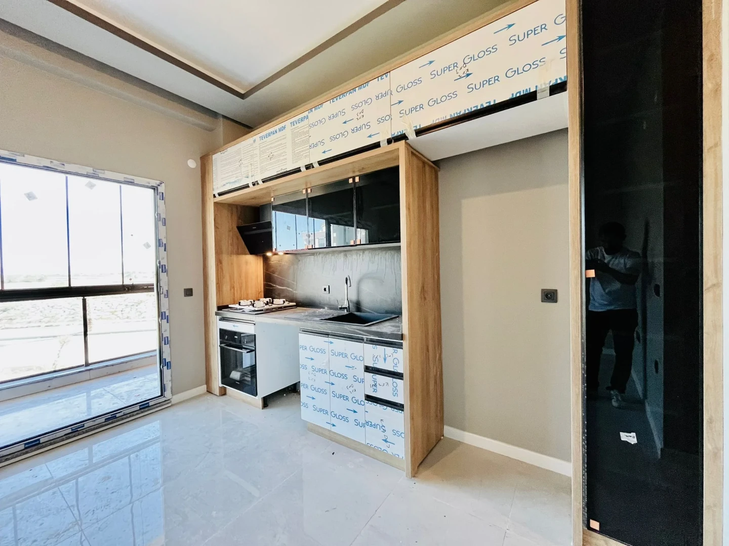YÜKSELDEN ALTINKUMDA ARA KAT SIFIR ULTRA LÜX GENİŞ 1+1 DAİRE