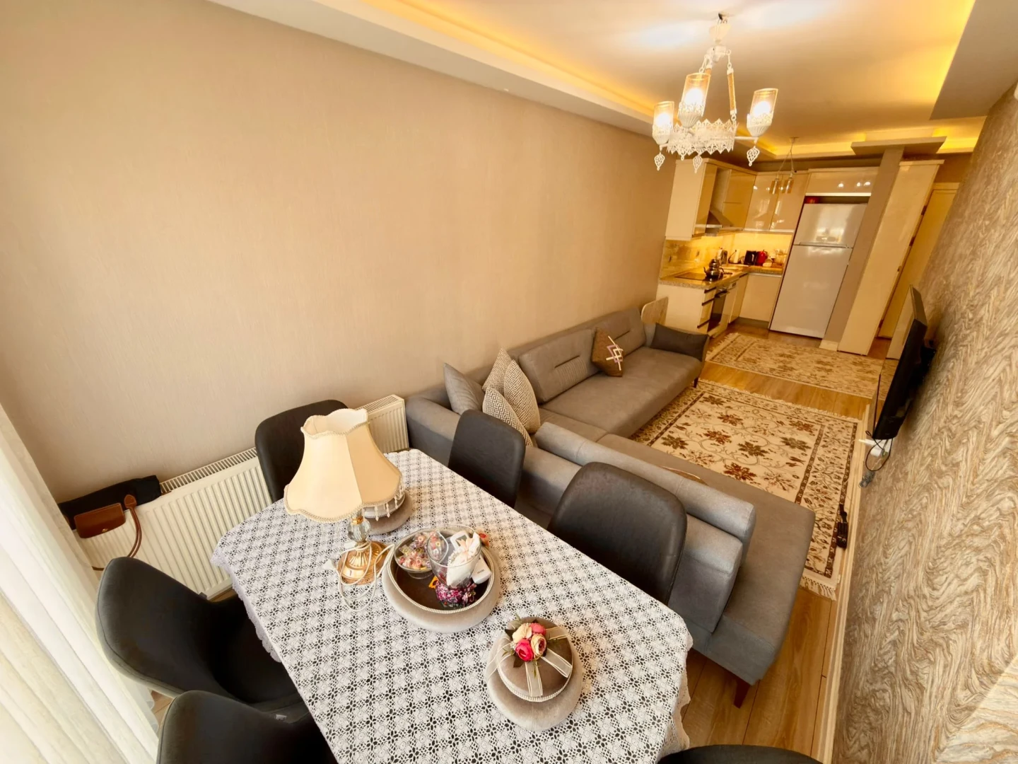 YÜKSELDEN ALTINKUMDA DONANIMLI SİTEDE ÖN CEPHE SATILIK 1+1DAİRE