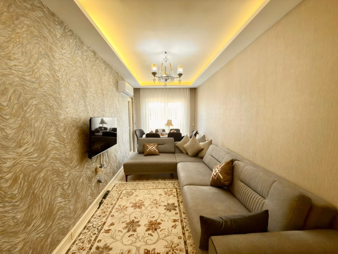 YÜKSELDEN ALTINKUMDA DONANIMLI SİTEDE ÖN CEPHE SATILIK 1+1DAİRE