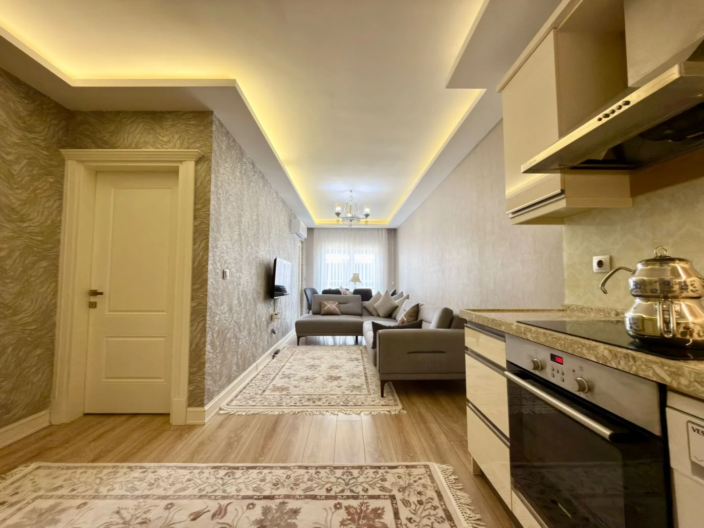 YÜKSELDEN ALTINKUMDA DONANIMLI SİTEDE ÖN CEPHE SATILIK 1+1DAİRE
