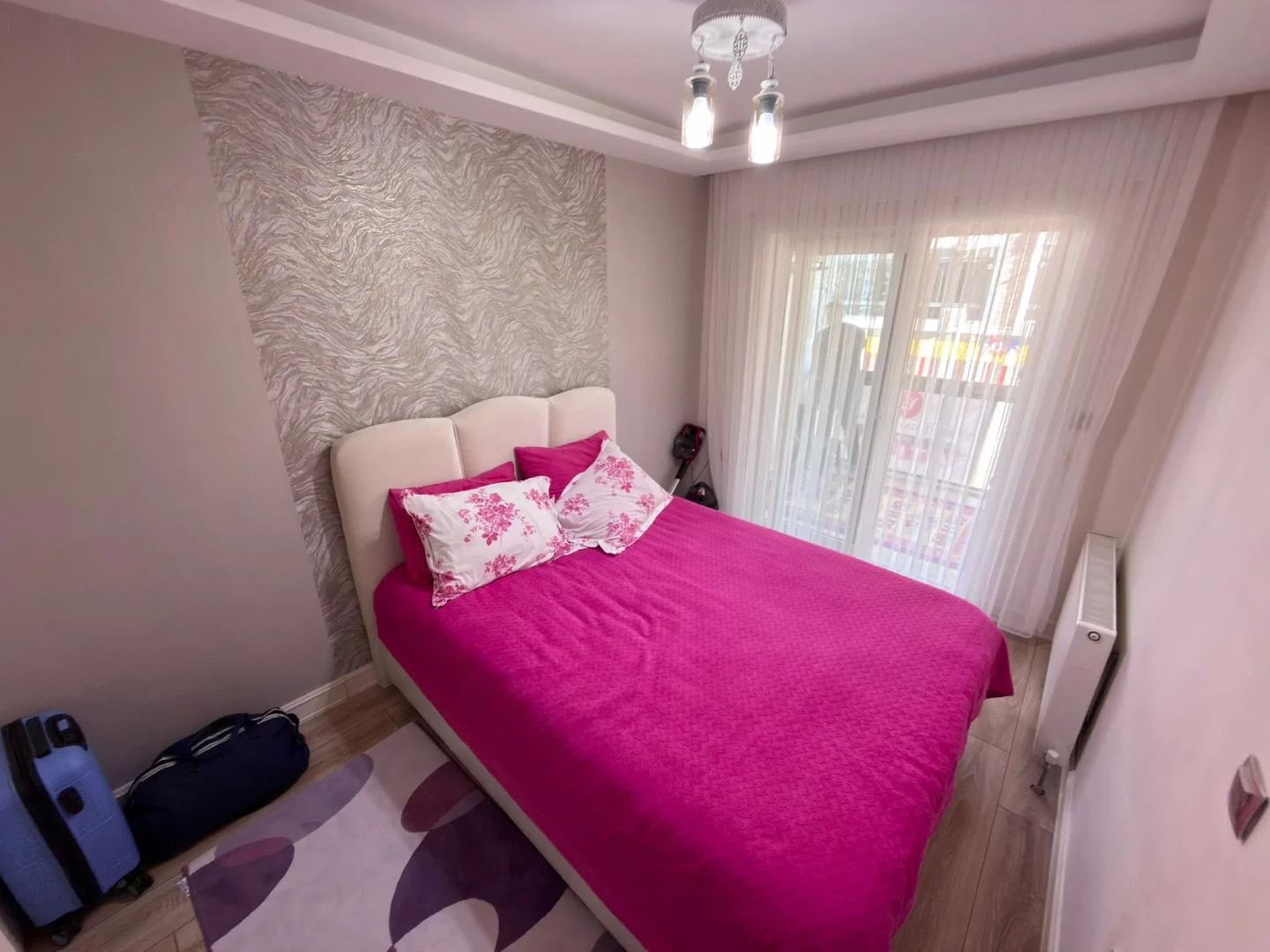 YÜKSELDEN ALTINKUMDA DONANIMLI SİTEDE ÖN CEPHE SATILIK 1+1DAİRE