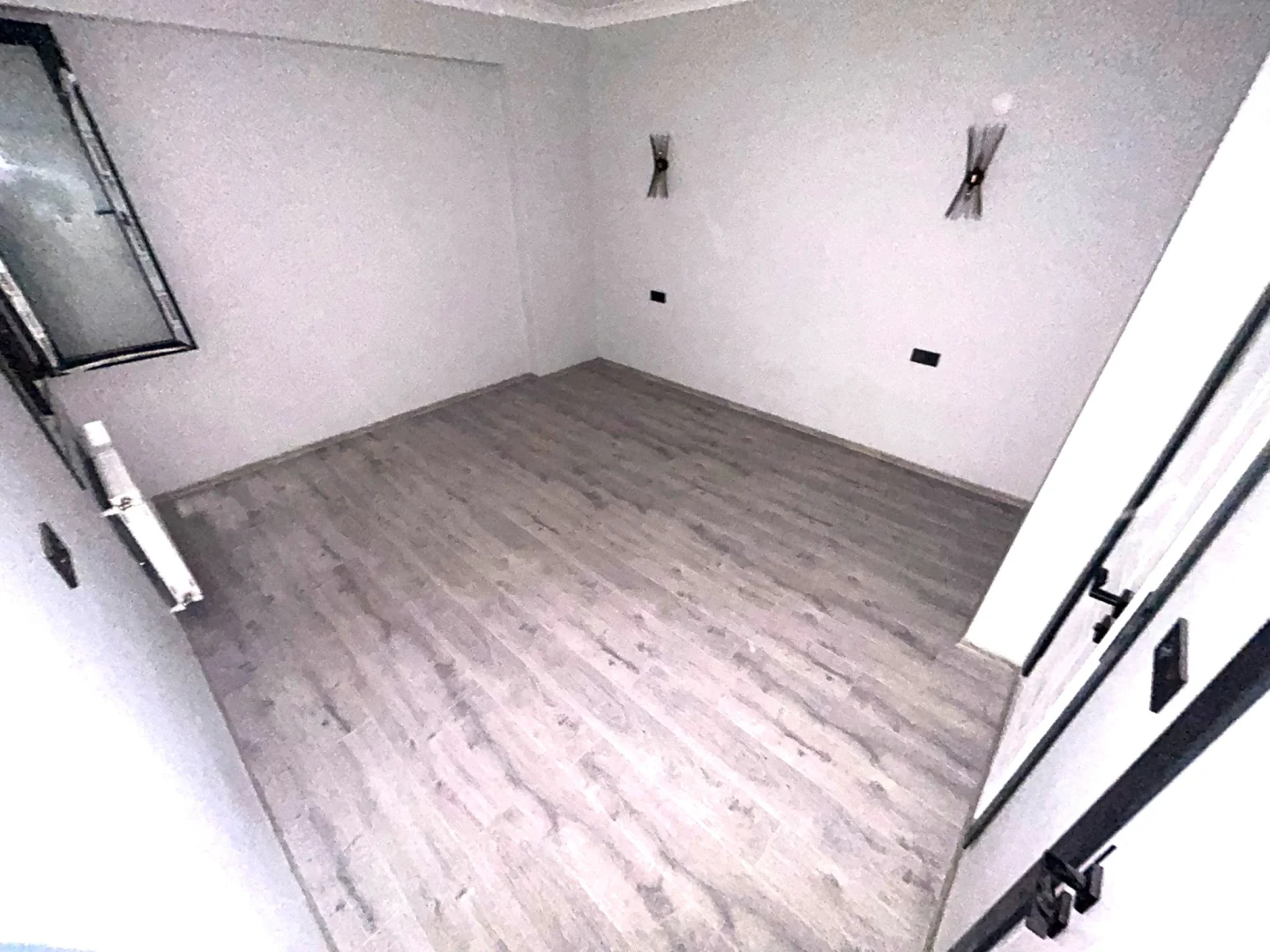 YÜKSEL'DEN TUZCUMURATTA AYRI MUTFAK D.GAZLI 2+1 SIFIR DAİRE