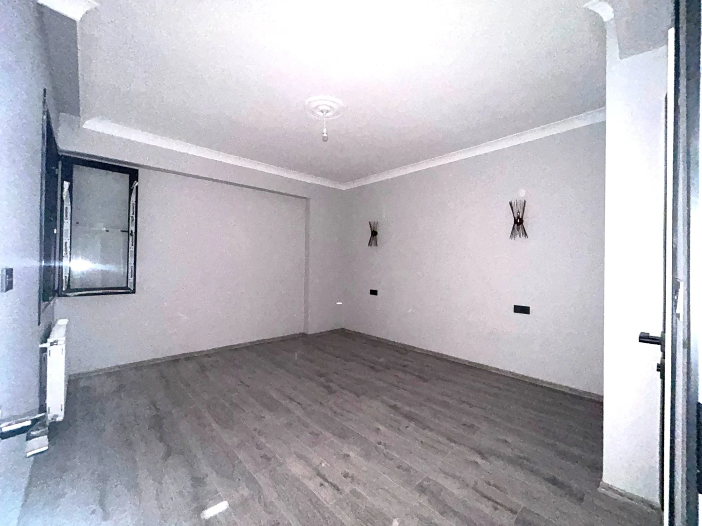YÜKSEL'DEN TUZCUMURATTA AYRI MUTFAK D.GAZLI 2+1 SIFIR DAİRE