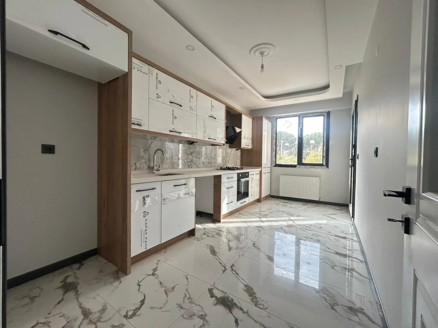YÜKSEL'DEN TUZCUMURATTA AYRI MUTFAK D.GAZLI 2+1 SIFIR DAİRE
