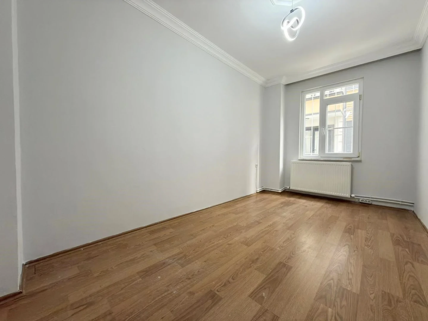 YÜKSELDEN ALTINKUMDA DOĞALGAZLI DENİZE 350 M SATILIK 2+1 DAİRE