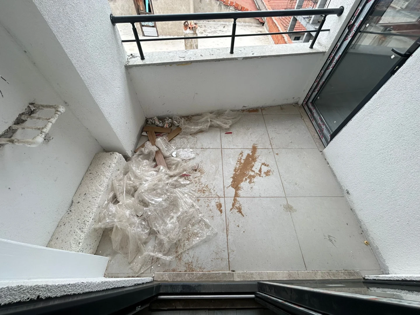 *YÜKSEL'DEN TUZCUMURAT'TA AYRI MUTFAK DOGALGAZLI 3+1 SIFIR DAİRE
