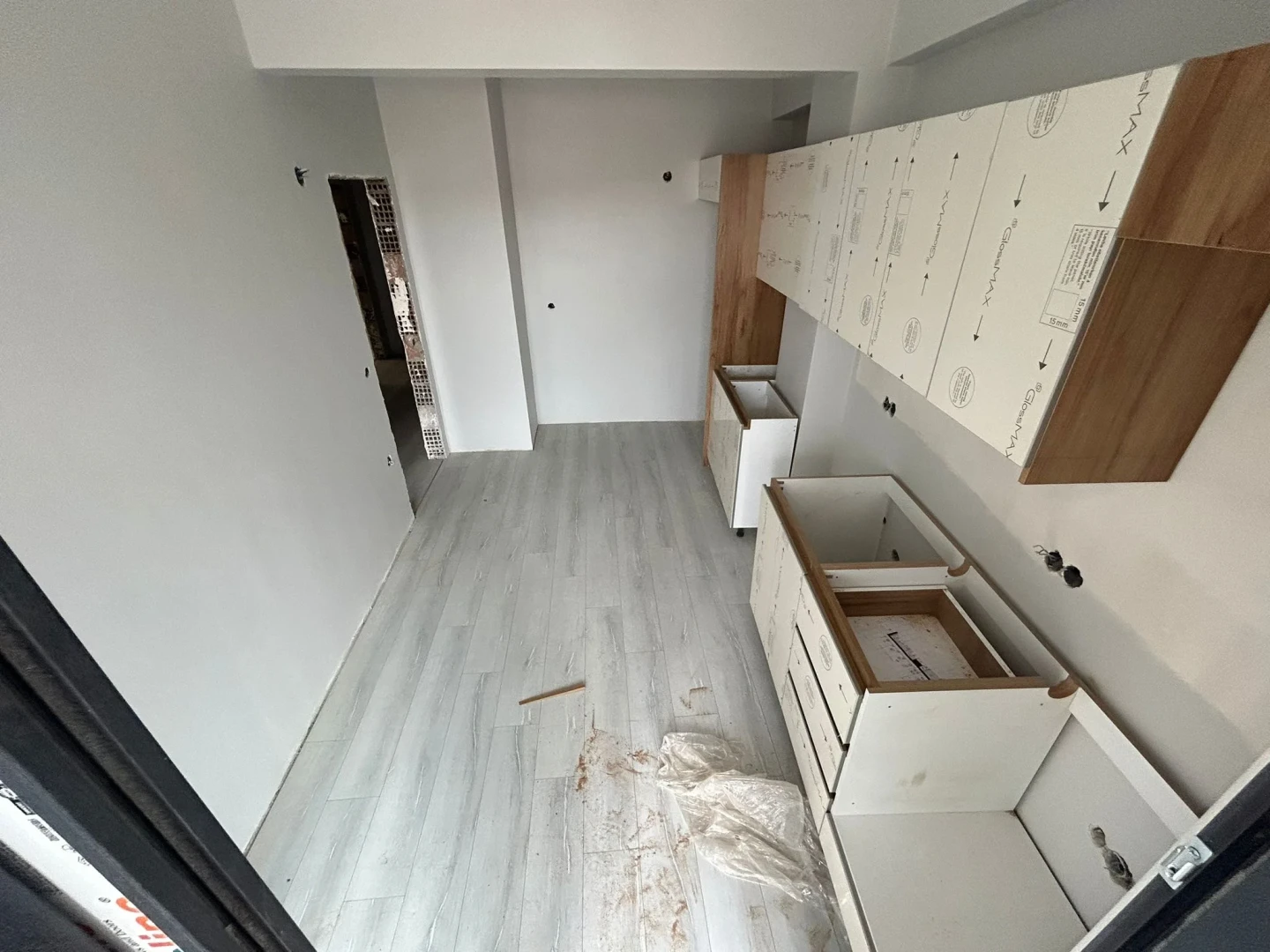 *YÜKSEL'DEN TUZCUMURAT'TA AYRI MUTFAK DOGALGAZLI 3+1 SIFIR DAİRE