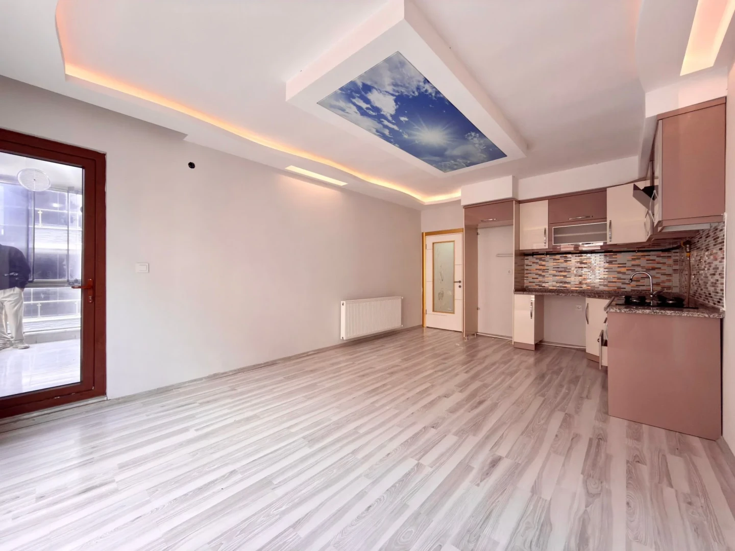 YÜKSELDEN ALTINKUMDA DOĞALGAZLI SIFIR AYARINDA ARAKAT 2+1 DAİRE