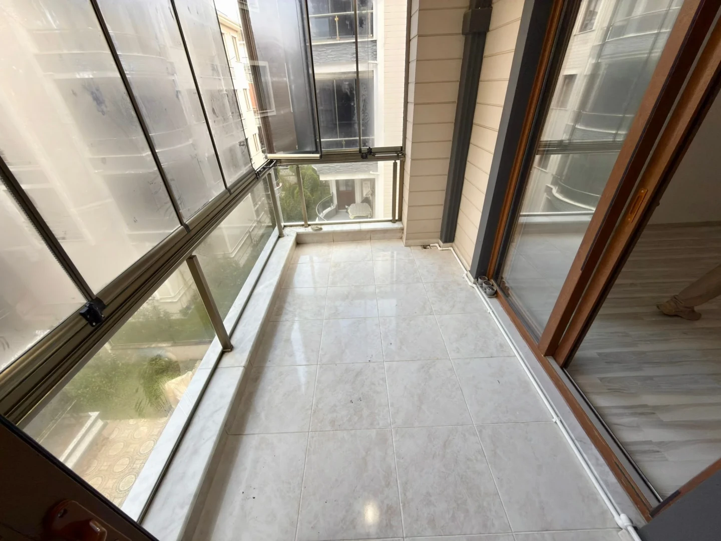 YÜKSELDEN ALTINKUMDA DOĞALGAZLI SIFIR AYARINDA ARAKAT 2+1 DAİRE
