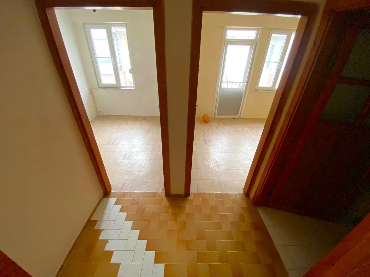 YÜKSELDEN SATILIK İKİZÇAYDA ÖNCEPHE KUPON FİYATA FIRSAT 2+1DAİRE