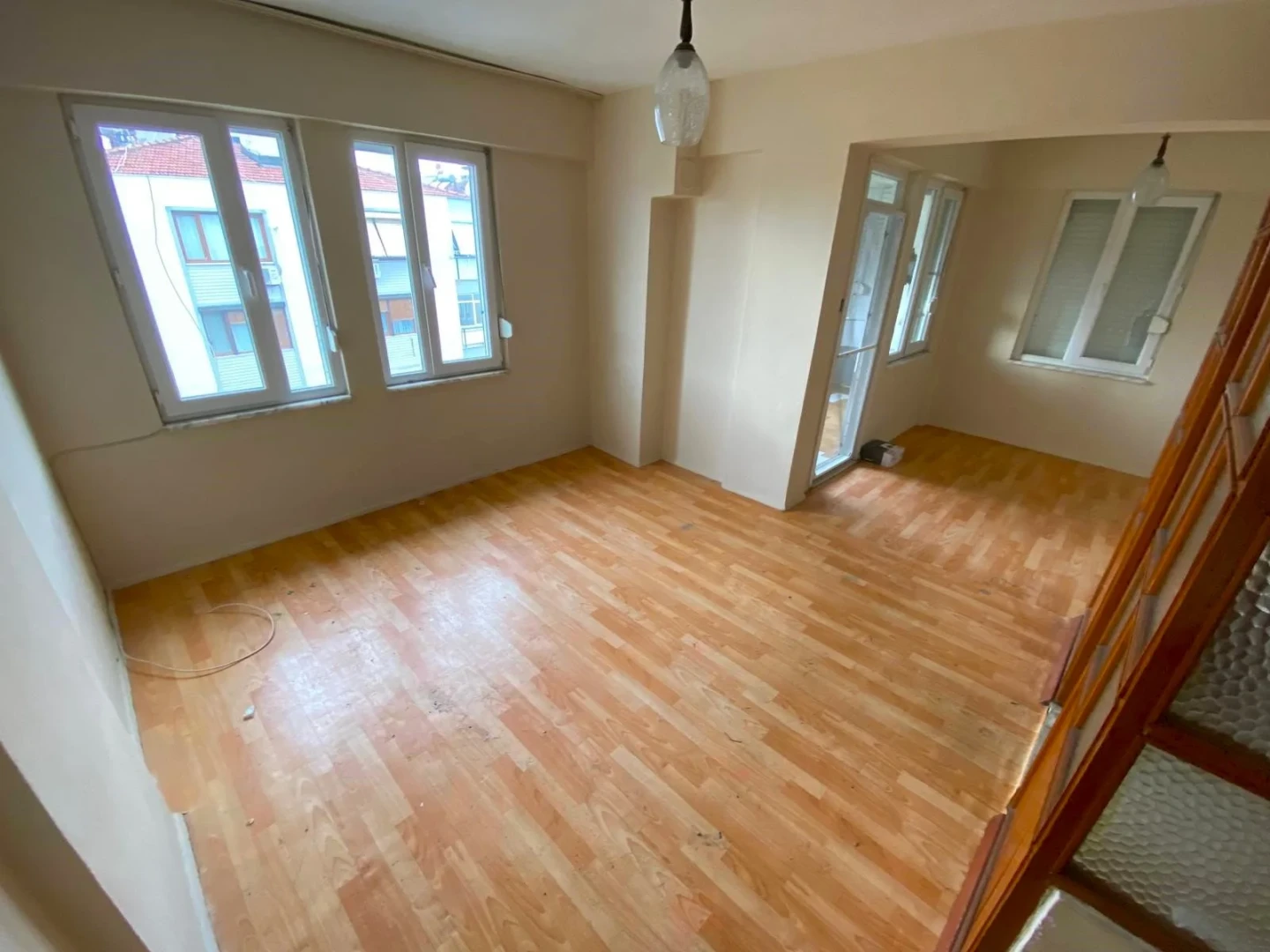 YÜKSELDEN SATILIK İKİZÇAYDA ÖNCEPHE KUPON FİYATA FIRSAT 2+1DAİRE