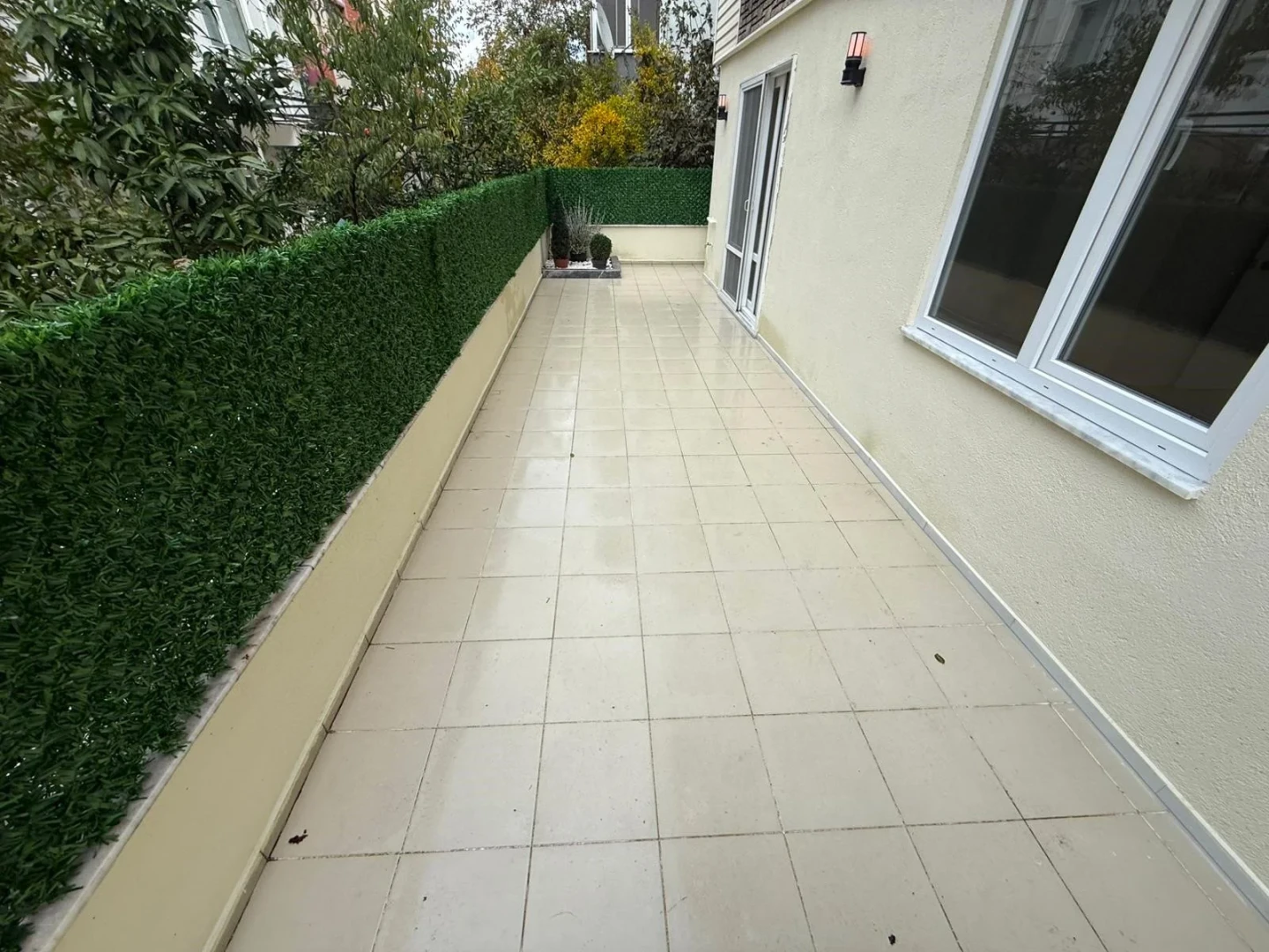 YÜKSEL'DEN ALTINKUM'DA DENİZE YÜRÜME MESAFESİNDE LUX 2+1 DAİRE