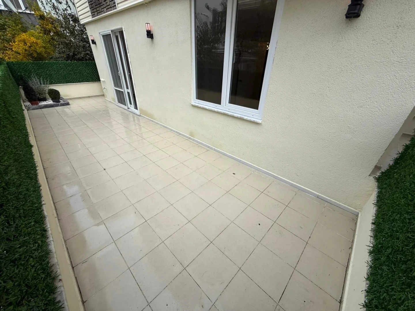 YÜKSEL'DEN ALTINKUM'DA DENİZE YÜRÜME MESAFESİNDE LUX 2+1 DAİRE