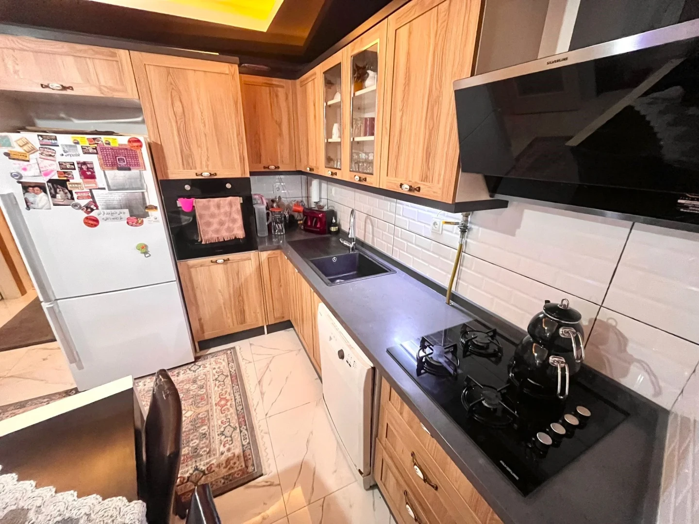 YÜKSEL'DEN EDREMİT'TE CAM BALKONLU ARAKAT MASRAFSIZ 2+1 DAİRE