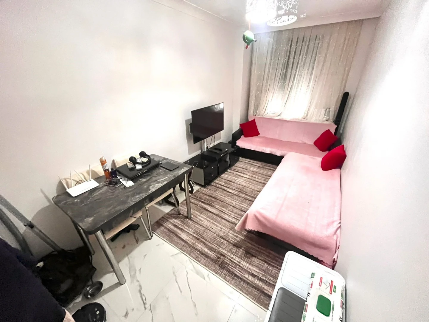YÜKSEL'DEN EDREMİT'TE CAM BALKONLU ARAKAT MASRAFSIZ 2+1 DAİRE