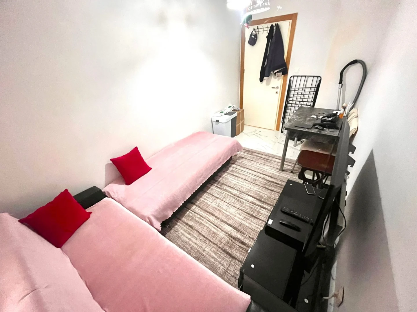 YÜKSEL'DEN EDREMİT'TE CAM BALKONLU ARAKAT MASRAFSIZ 2+1 DAİRE
