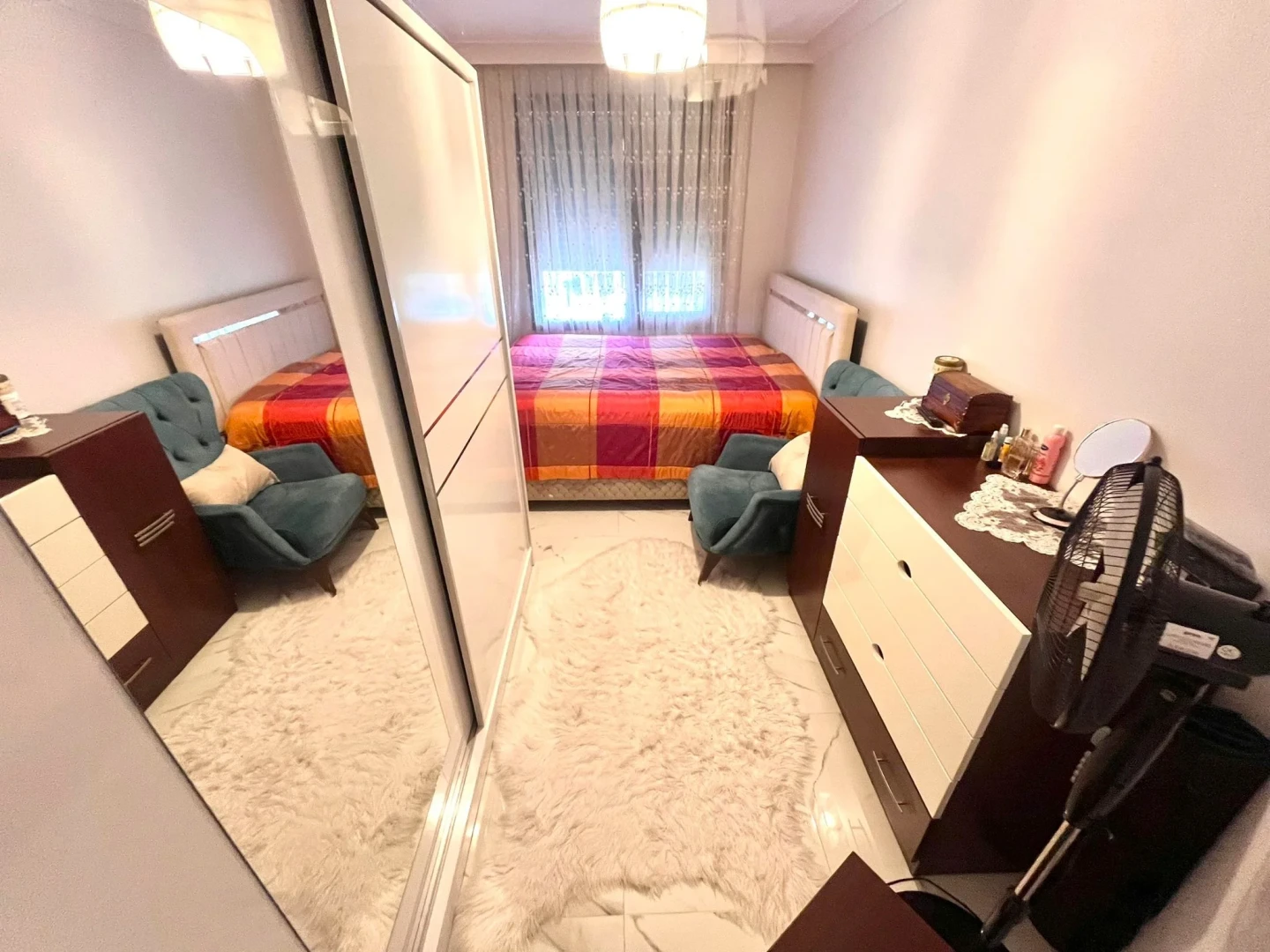 YÜKSEL'DEN EDREMİT'TE CAM BALKONLU ARAKAT MASRAFSIZ 2+1 DAİRE